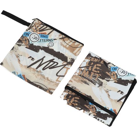 Couverture de pique-nique imperméable en PVC extra large et portable pour la plage, les voyages, le camping et la randonnée (145 x 150 cm). (1/5)
