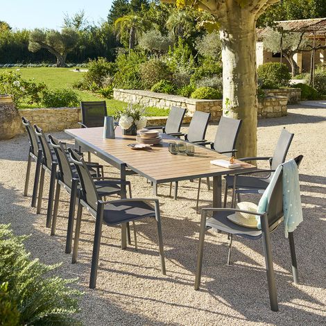 Hesperide – Table de jardin extensible coulissante 10 places en aluminium – Plateau effet bois honey et graphite – Dimensions 140x100cm fermé, 260x100cm ouvert