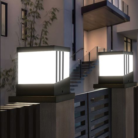 Lampadaire LED étanche à énergie solaire pour une utilisation extérieure, applique murale de villa, éclairage décoratif de cour. (1/5)