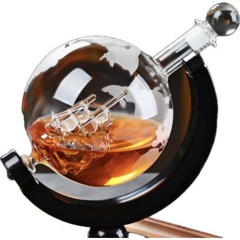 Cadeau pour homme : Coffret carafe à whisky Globe – Convient pour le whisky écossais, le bourbon, la vodka et autres spiritueux un cadeau pour papa (1/3)