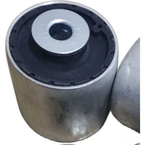 1 couleur : argent + noir matériau : fer + plastique silentbloc de bras de suspension avant pour biellette de direction et support hydraulique. (1/5)