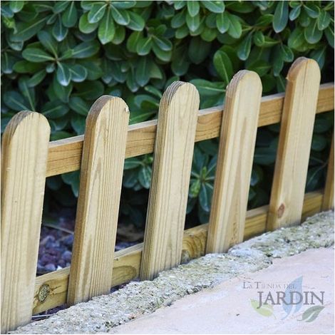 Clôture de jardin en bois traité – Hauteur 25 cm – Longueur 115 cm – Épaisseur 1,2 cm – Bords arrondis pour sécurité enfants