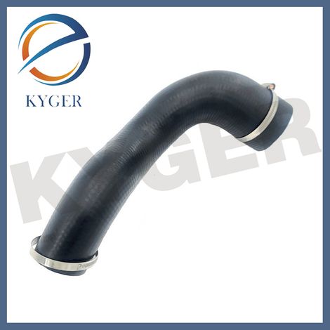 Les tubes d'intercooler LR063944 et LR050228 conviennent aux Land Rover Discovery Sport et Evoque. (1/5)
