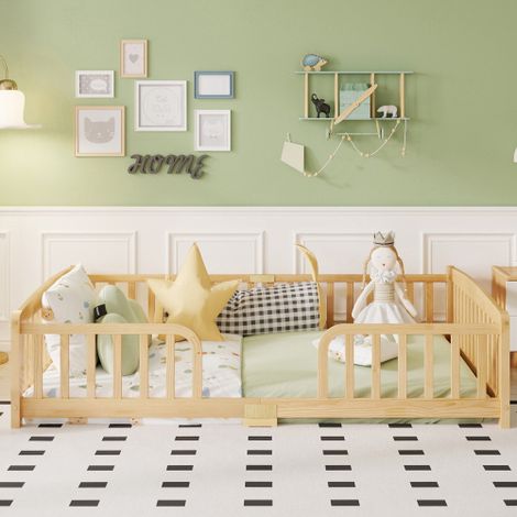 Letto a pavimento 140200 cm con sponde di sicurezza, accesso centrale, letto a pavimento in legno di pino con sponde, naturale (1/5)