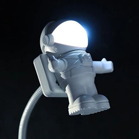 Nueva lámpara de luz nocturna LED mini con astronauta alimentada por USB para PC y portátil.