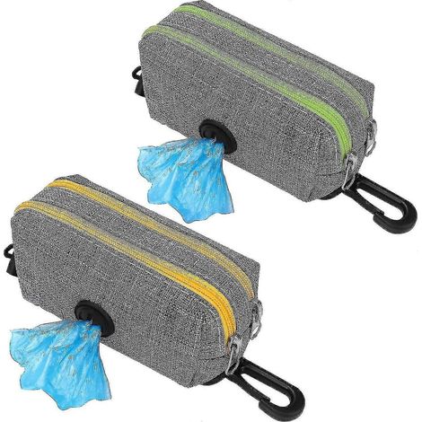 Distributeur de sacs à déjections canines avec 2 fermetures éclair, attache à ressort et crochet résistant. Fabriqué en tissu Oxford, ce distributeur est idéal pour les promenades et les courses de ch