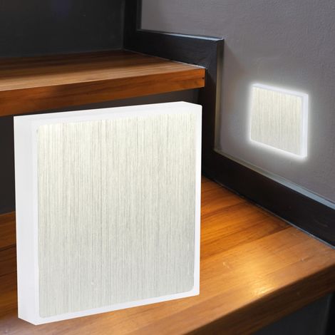 LED Treppenleuchte IP44 eckig Alu-gebürstet - Lichtfarbe: Neutralweiß 1,5W - Lichtaustritt: Halo (1/5)