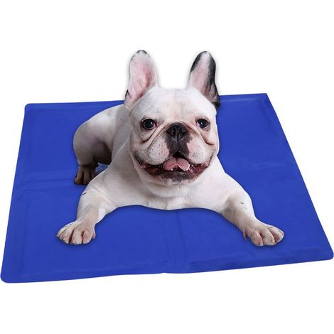Tapis rafraîchissant pour chats, pliable et doté d'un gel auto-rafraîchissant interne, convient aux chiens et aux chats, durable et non toxique. (1/5)