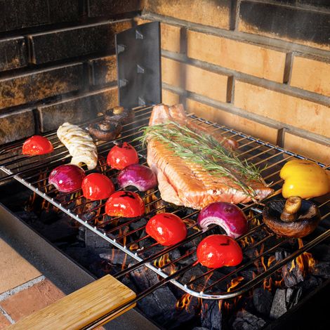 Holzkohlegrill