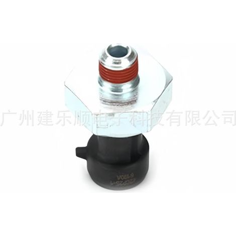 The 8980864330 fuel pressure sensor is suitable for Isuzu 4HK1 and 6HK1 engines ZX110-3. (1/3)