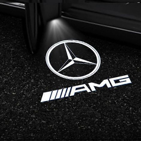 Compatible avec les éclairages d'accueil Mercedes-Benz Classe E, Classe C, Classe S et GLA. Brabus propose un décodage et une modification des portières avec projection laser du logo (lot de 2). (1/5)