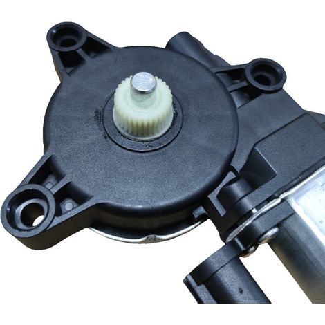 82450-J4000 is a 2P motor for the window regulator of 2017-2022 Hyundai Elantra models (FL/RL). (1/4)