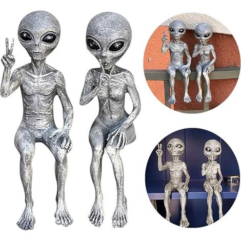 Alien Statuette,Lot de 2 Statues D'alien de l'espace,Extra Terrestre Statue,Figurine de Jardin,Sculpture en Resine pour Bureau à la Maison Jardin Patio Cour Pelouse