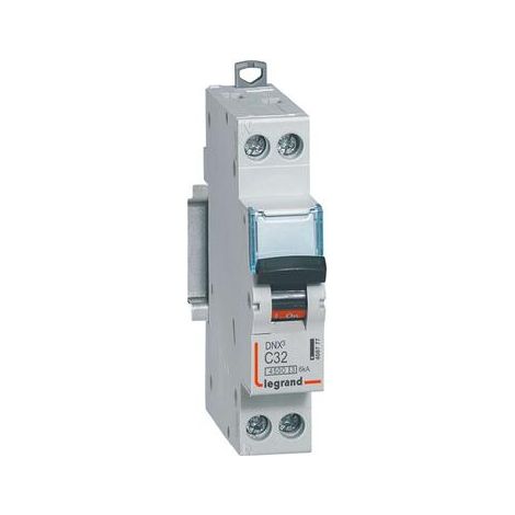 Interruttore Automatico Fase+Neutro DNX³4500 6kA entrata e uscita morsetto a vite - 1P+N 230V 32A curva C - 1 modulo - 406777 - LEGRAND - LEG406777