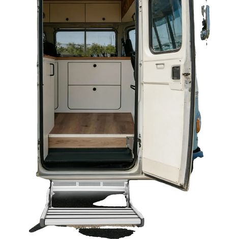 Marchepied pliant pour camping-car, alliage d'aluminium, capacité de charge 150 kg, longueur de la planche 44 cm, lumière LED intégrée, dimensions totales 47,6 cm x 50,1 cm x 18,3 cm (1/5)