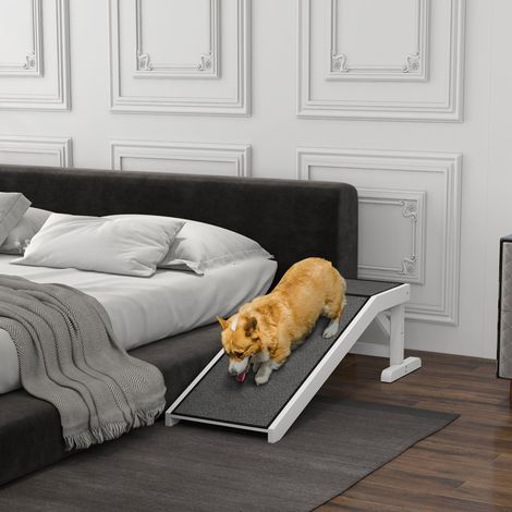 PawHut Haustierrampe mit rutschfestem Teppich 125 x 40 x 35,5cm Kiefernholz (1/5)