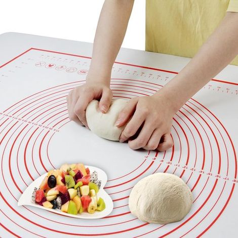 Tappetino impastatore in silicone rosso, 80 x 60 cm, spessore 0,45 mm, antiaderente, ideale per impastare, preparare pane a lievitazione naturale e dolci. (1/5)