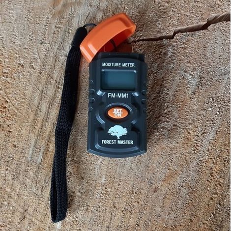 Forest Master FM-MM1 Moisture Meter, Damp Detector and Timber Wood Tester (3-in-1) (1/2)