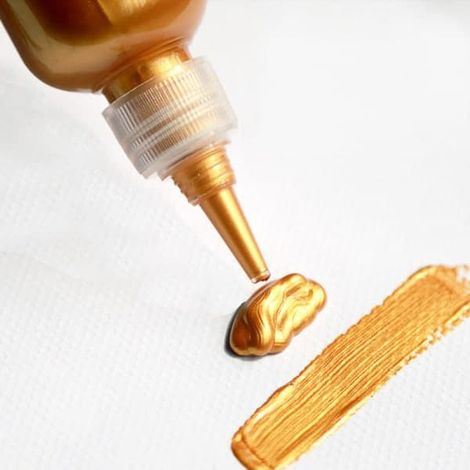 Peinture métallisée dorée 60 ml, imperméable, résistante à la décoloration, pour réaliser soi-même ses créations dorées. (1/5)