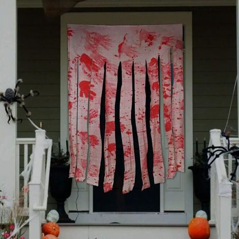 Décoration de rideau de porte d'Halloween avec empreintes de mains ensanglantées, rideau en maille sanglante, idéal pour une fête d'Halloween. (1/4)