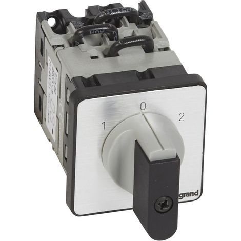 Legrand – Commutateur à cames inverseur 3 pôles 6 contacts – 690V 16A – Fixation par vis sur porte – IP40 – Gamme PR12