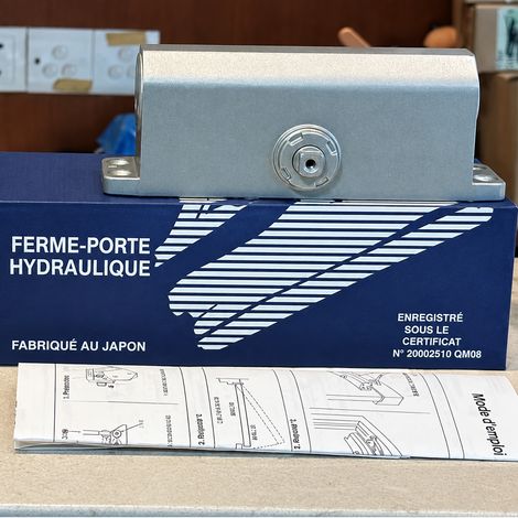 Ferme-porte modèle 7001 sans arrêt pour porte jusqu'à 35 kg Fermeture automatique – Livraison gratuite (1/5)