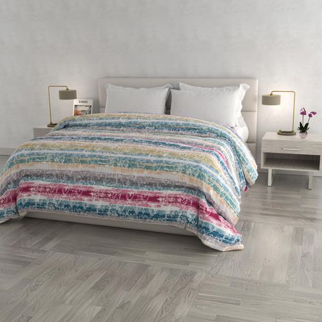 Couette d’Hiver, Love Lines, 260x260cm (1/4)