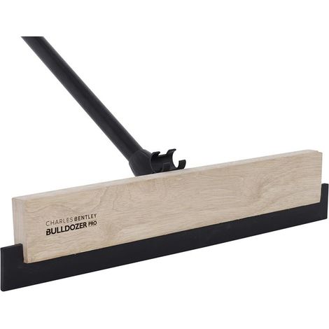 Bulldozer HQ.HH.22/C4 Pro Wooden Squeegee 24in BDZHQHH22C4