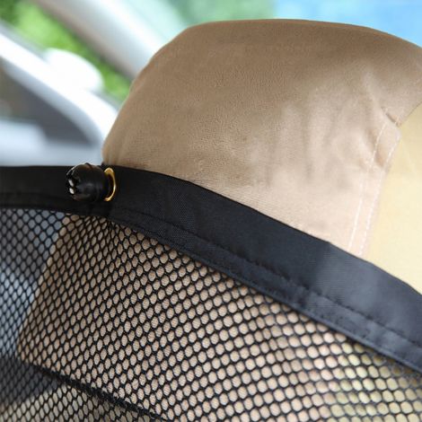 Filet de sécurité en maille pour chien, barrière de protection flexible pour animaux de compagnie, compatible avec les camions, SUV et autres véhicules. (1/4)