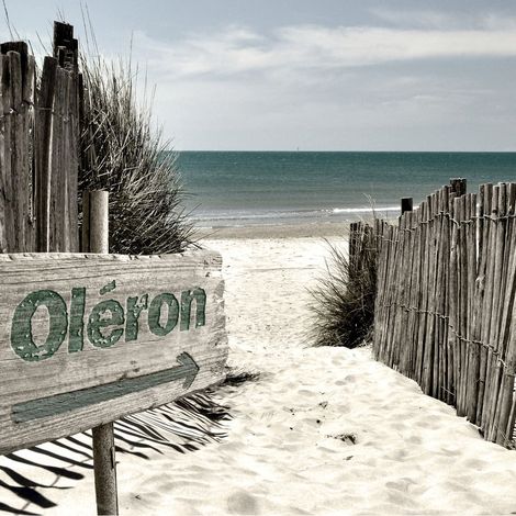 Tableau sur toile Oléron 30x30 cm - Impression sur Toile Murale Décorative - Image imprimée en HD sur Toile - Toile sur Châssis en Bois FSC - Fabriqué en France
