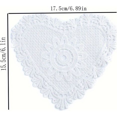 Platzset aus weißer Spitze in Herzform, 17,5 cm x 15,5 cm - perfekt für DIY-Wohndekoration.
