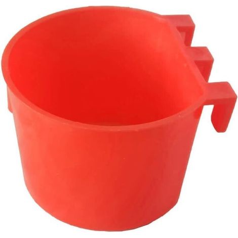 10 packs of hanging-type chicken coop water bottles, suitable for pigeons, quail, parakeets, rabbits, and other poultry, 8.5 x 8.5 x 6 cm