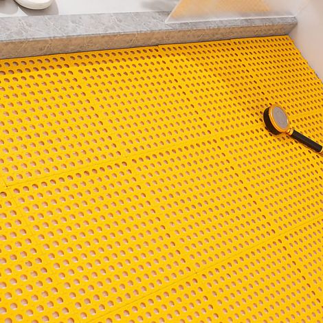 30 x 30 cm große, rutschfeste Badematte mit Saugnäpfen, gelb, 10 Stück, 145 g TPE, wasserdicht und rutschfest, für Dusche, Küche und als modulares Mosaik geeignet. (1/3)