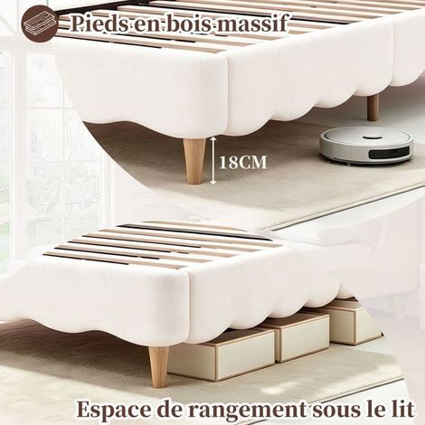 Lit Simple 90 x 200 cm Cadre de Lit rembourré Tête de lit rembourrée Pieds en bois massif Revêtement tissu bouclé Blanc (1/5)