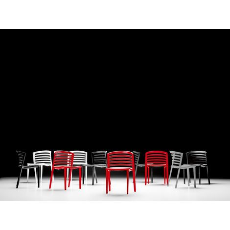 Venezia Nero sedia in polipropilene originale BBB Italia impilabile colorata interno esterno di design giardino bar ristorante made in Italy (1/5)