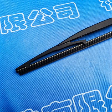 28790-1DA0A is suitable for Nissan 2008-2014 RogueT31 rear wiper blades with an L=360MM diameter. (1/4)