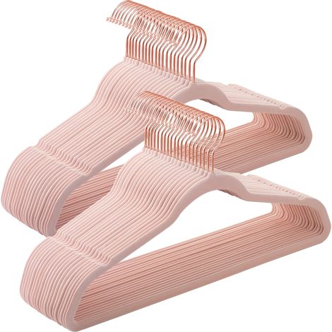 SONGMICS Grucce Velluto 50 Pezzi, Grucce Appendiabiti Lunghe 42 cm, Salvaspazio, Capacità di Carico Elevata, Gancio Girevole a 360°, per Cappotti Camicie Completi, Rosa e Oro Rosa CRF026P02 (1/5)
