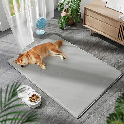 Tapis rafraîchissant pour animaux de compagnie 55x80cm-Gris (1/5)