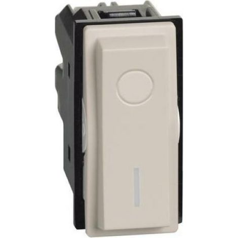 Living Now interrupteur BIP 16A VIS 1 module sable BTICINO BTKM4002