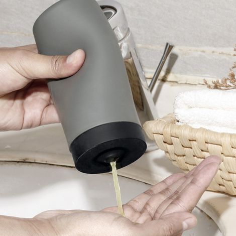 Flacon souple en silicone gris pour lotion, shampoing, gel douche et liquide vaisselle. (1/5)