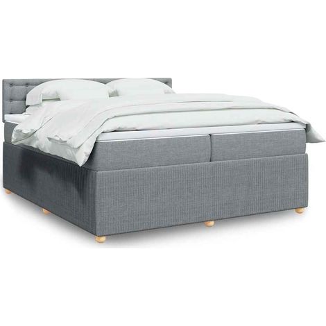 Boxspringbett mit Matratze Hellgrau 200x200 cm Stoff