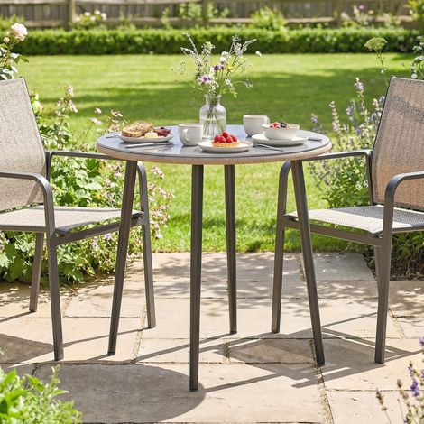 Table de salle à manger jardin avec plateau en verre trempé avec bord en rotin Structure en acier 80x80x74 cm Gris (1/5)
