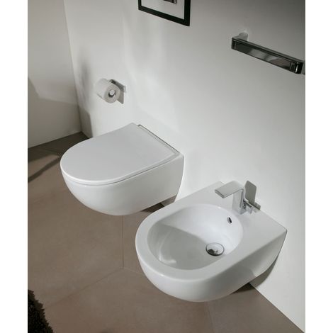 Sanitari App mini sospesi salvaspazio cm. 48,5x36 con sedile