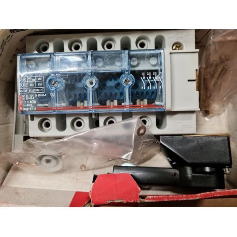 Interrupteur Sectionneur 4P 63A 400V LEGRAND 225 13 , 22513 VISTOP
