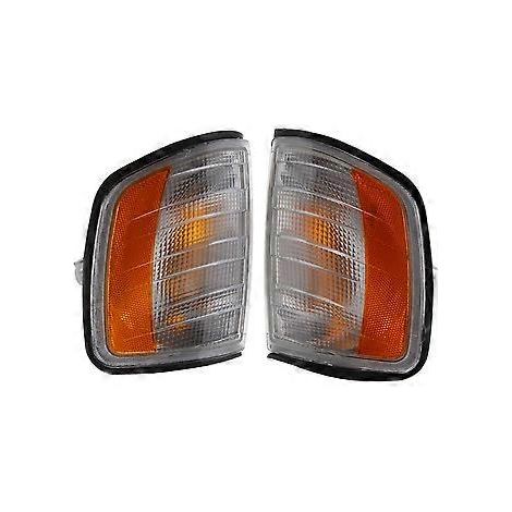 Eckleuchte vorne mit Blinker für E-Klasse W124 -1996 1248261243 1248261143