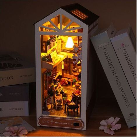 Kit Book Nook, maison de poupée miniature pour adultes et enfants, kit de book nook DIY avec lumière LED puzzle 3D en bois (1/5)