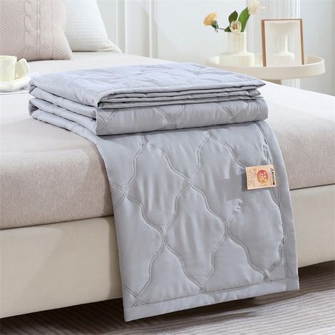 Couette Rafraîchissante - 150 x 200 cm - Coton Lavé 98 % - Élasthanne 2 % - Pour Chambre ou Voyage Été - 1 Pièce (1/5)