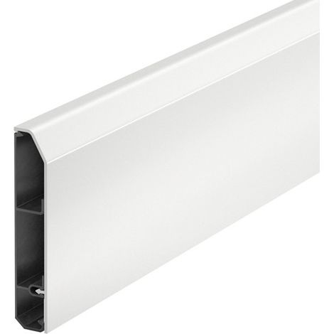 Obo Bettermann – Plinthe électrique blanche 2m – PVC pour câbles encastrés – Installation rapide avec perforations – Finition discrète RAL 9010