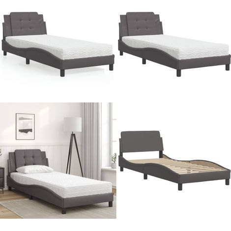 Lit avec matelas gris 90x190 cm similicuir - Lit Double - Lit Plateforme - Lit Design - Lit Confortable - Literie - Home & Living (1/5)