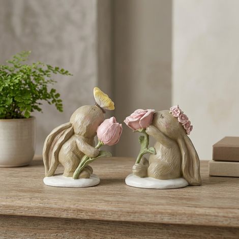 Decorative Rabbits with Floral Mix Ornament (1/3)